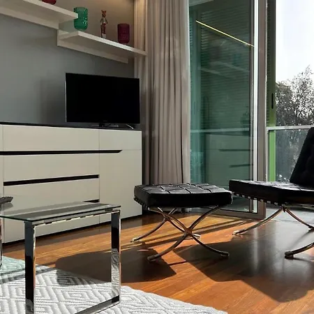 Διαμέρισμα Vista Savoy *